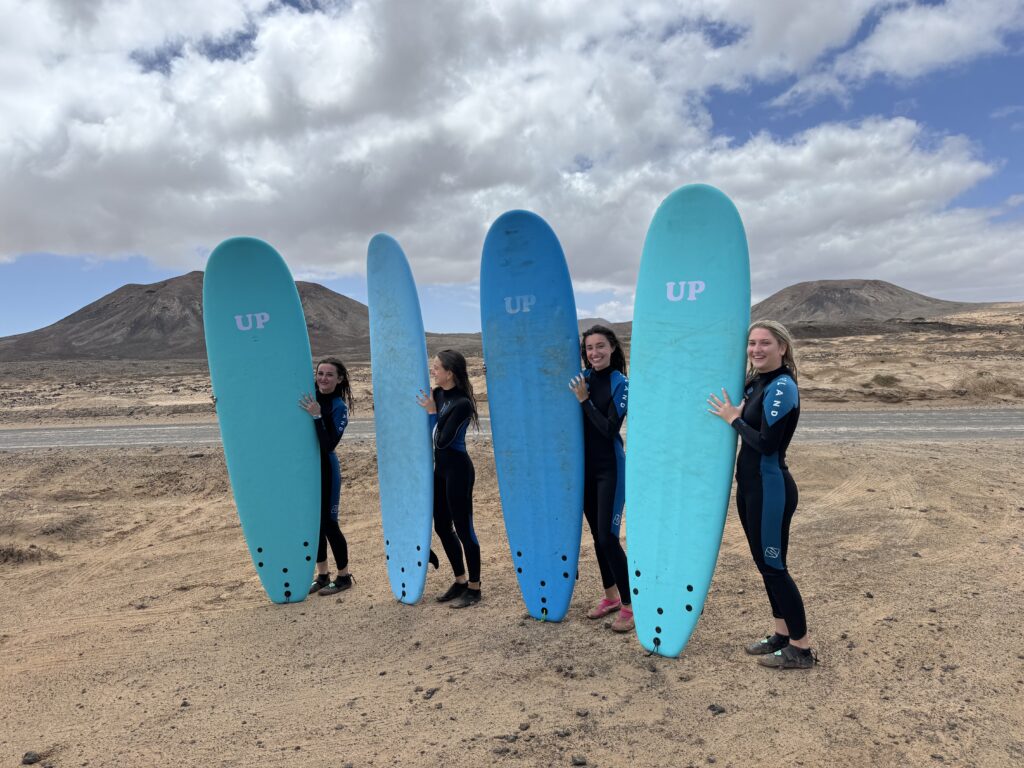 actividades surfhouse Corralejo, surf